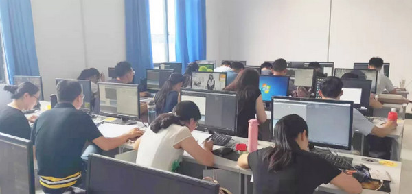 配圖2 云和數據泛IT學院2019年暑期師資培養培訓班圓滿落幕.jpg