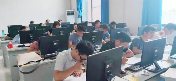 配圖3 云和數據泛IT學院2019年暑期師資培養培訓班圓滿落幕.jpg