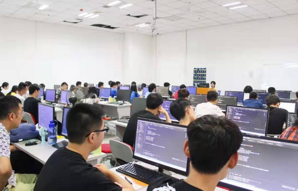 配圖3 云和教育IT培訓師資優勢有哪些.jpg