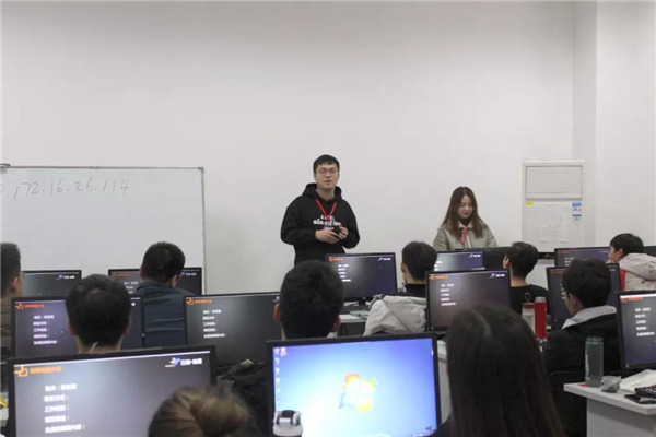 云和教育html5培訓講師